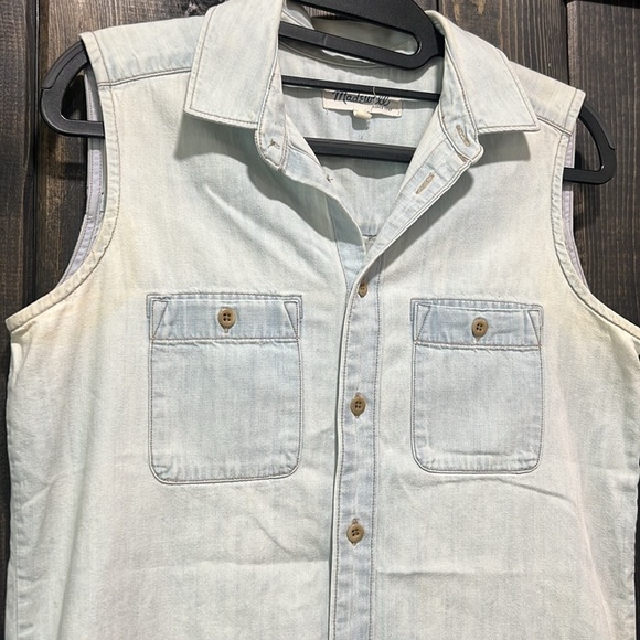 Madewell‎ Workbench Top XS Chambray Button Front Denim Blue Neutral Minimalist - Picture 2 of 8
